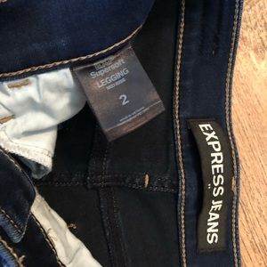 Express Jeans - Express jeans size 2 Express Jeans - Express jeans size 2